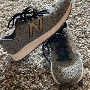 New Balance shoes sz 8 Freshfoam Arishi